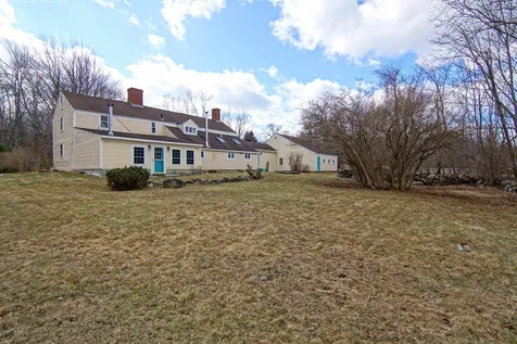 94 Dearborn Road Greenland NH 03840