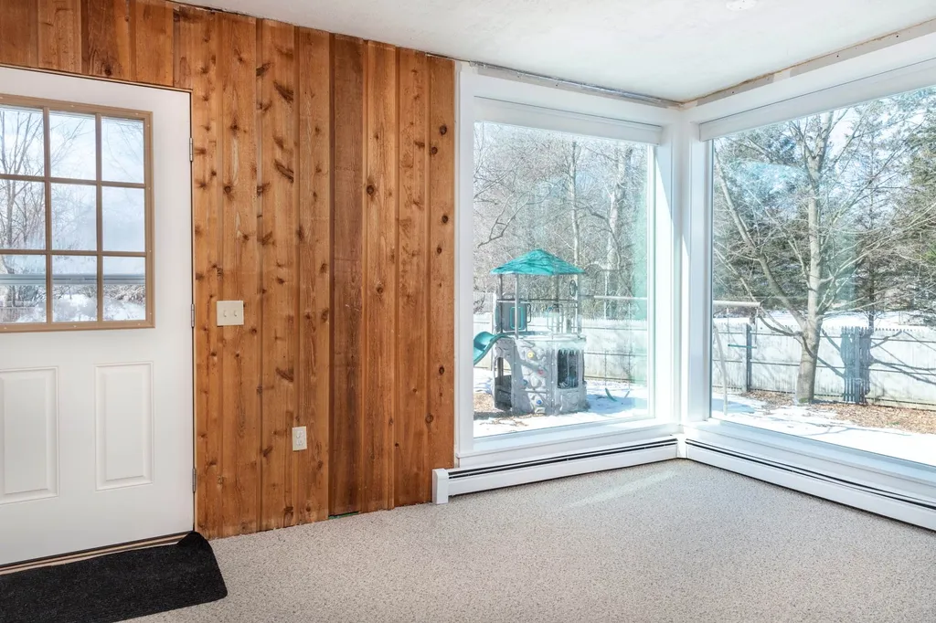 32 Tracy Lane Shelburne VT 05482