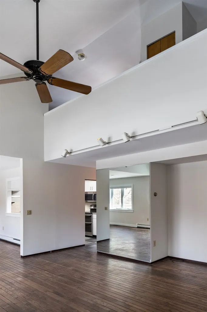 32 Tracy Lane Shelburne VT 05482