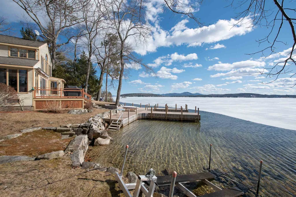 75 Spindle Point Road Meredith NH 03253