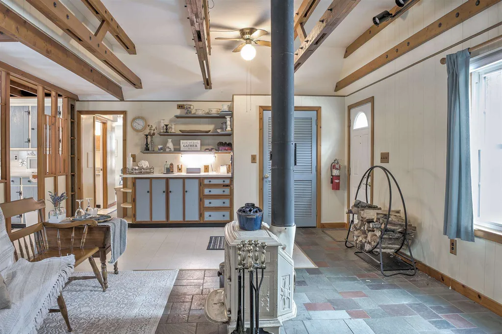 232 Reed Road Gilsum NH 03448