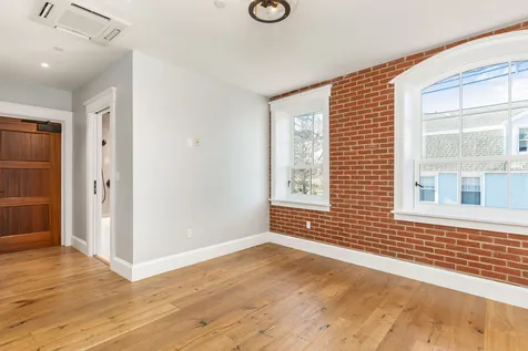 175 Market Street Portsmouth NH 03801
