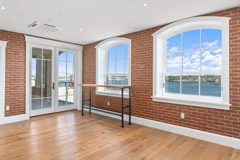 175 Market Street Portsmouth NH 03801