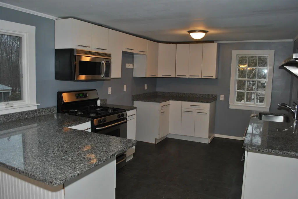 61 Brattle Street South Berwick ME 03908