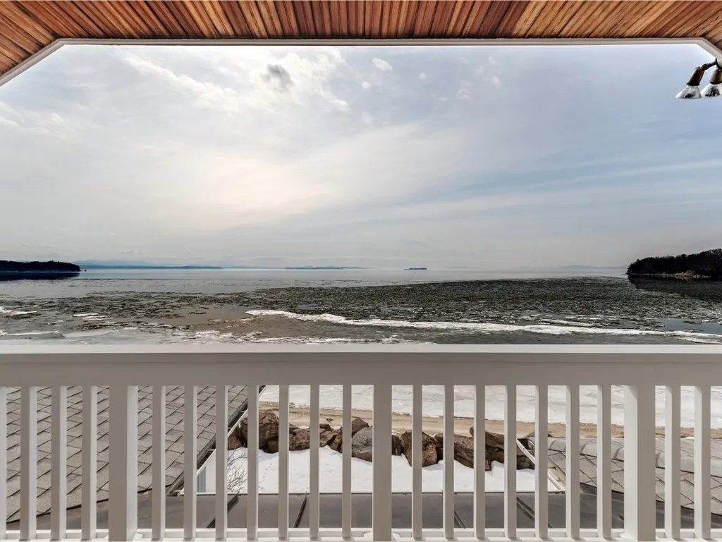 219 Appletree Point Road Burlington VT 05408