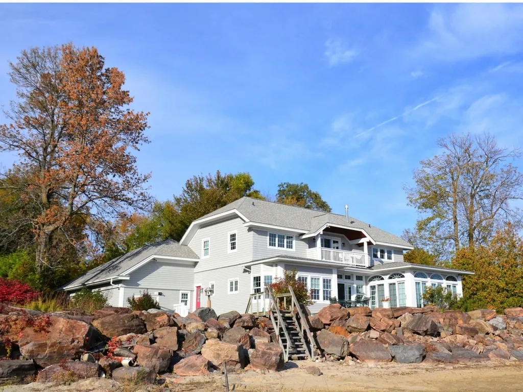 219 Appletree Point Road Burlington VT 05408