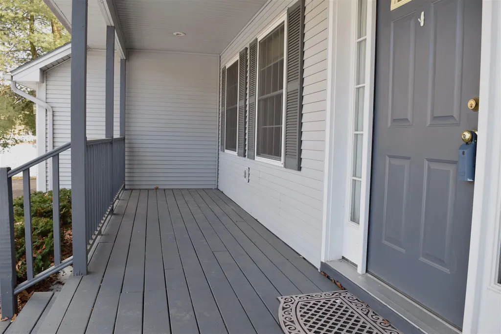 60 Richfield Lane Colchester VT 05446
