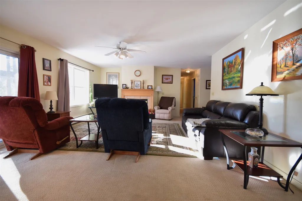 60 Richfield Lane Colchester VT 05446