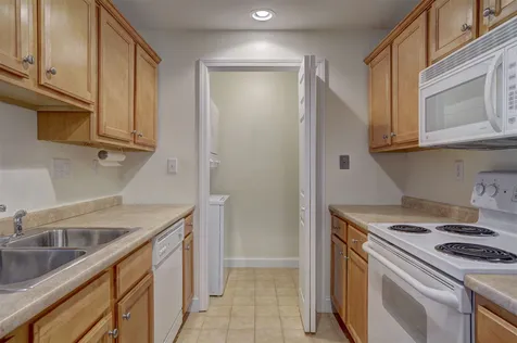 59 Cluff Road Salem NH 03079