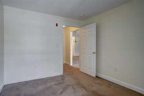59 Cluff Road Salem NH 03079