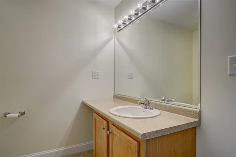 59 Cluff Road Salem NH 03079