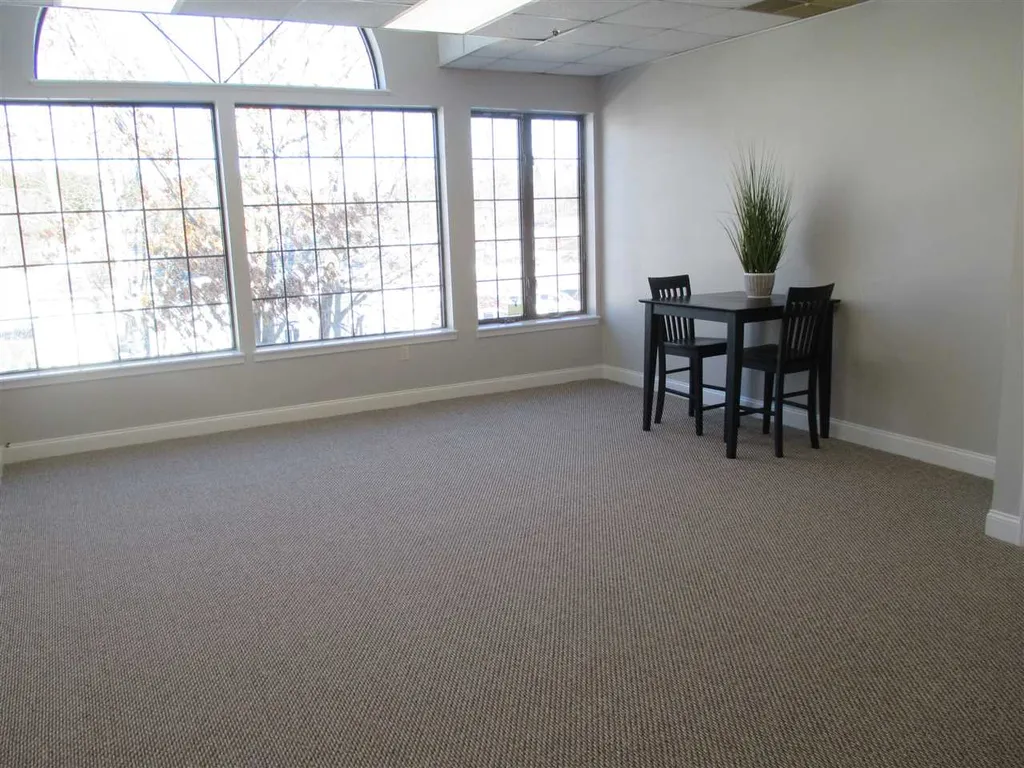 64 Lafayette Road North Hampton NH 03862