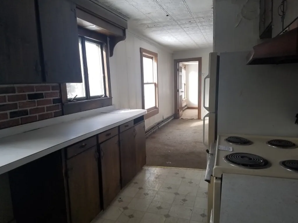 31 Valley Street Keene NH 03431
