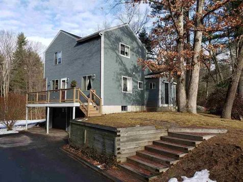 26 Windsor Boulevard Londonderry NH 03053