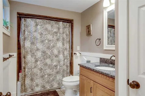 26 Windsor Boulevard Londonderry NH 03053