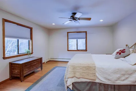 26 Windsor Boulevard Londonderry NH 03053