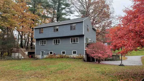 26 Windsor Boulevard Londonderry NH 03053