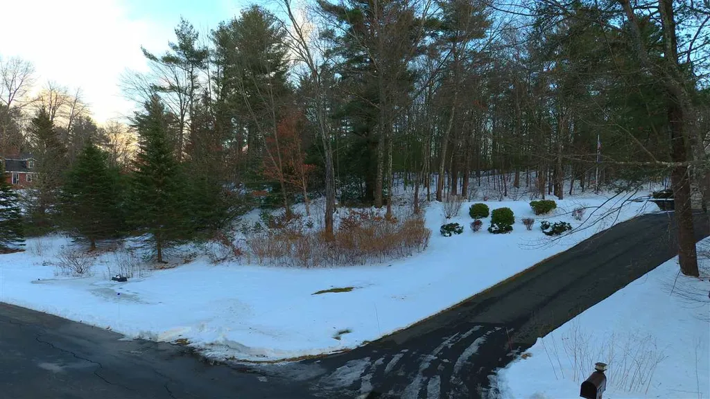 9 Sherry Lane Hampstead NH 03841