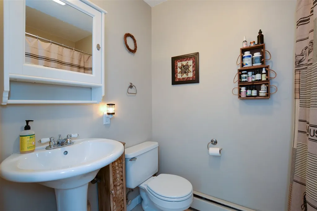 228 Old Rochester Road Somersworth NH 03878