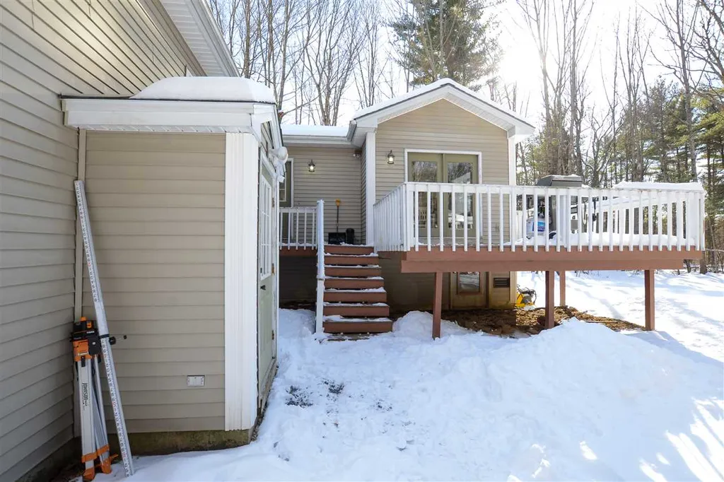 228 Old Rochester Road Somersworth NH 03878