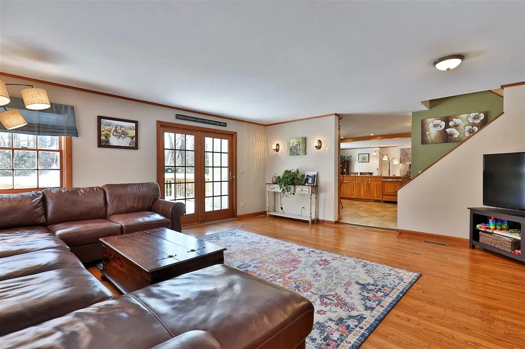 796 Landgrove Road Londonderry VT 05148