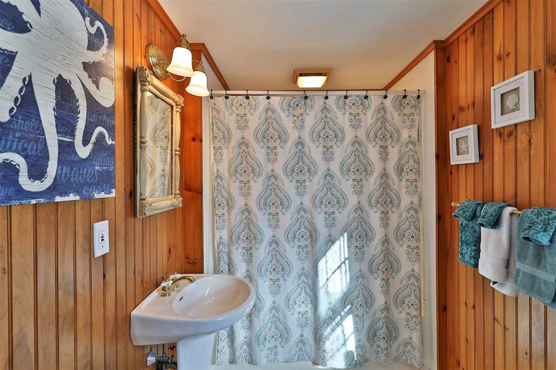 796 Landgrove Road Londonderry VT 05148
