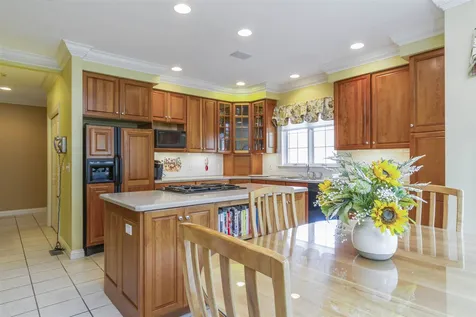 9 Oakmont Drive Concord NH 03301