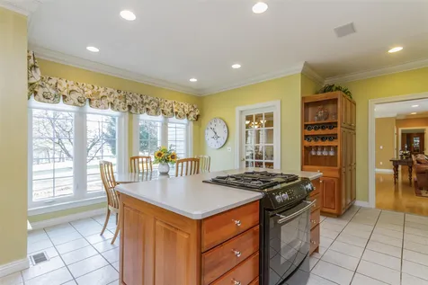 9 Oakmont Drive Concord NH 03301