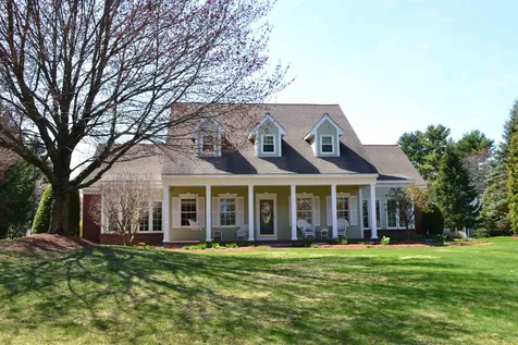 9 Oakmont Drive Concord NH 03301