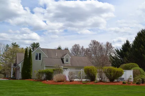 9 Oakmont Drive Concord NH 03301