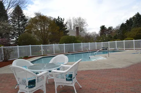 9 Oakmont Drive Concord NH 03301