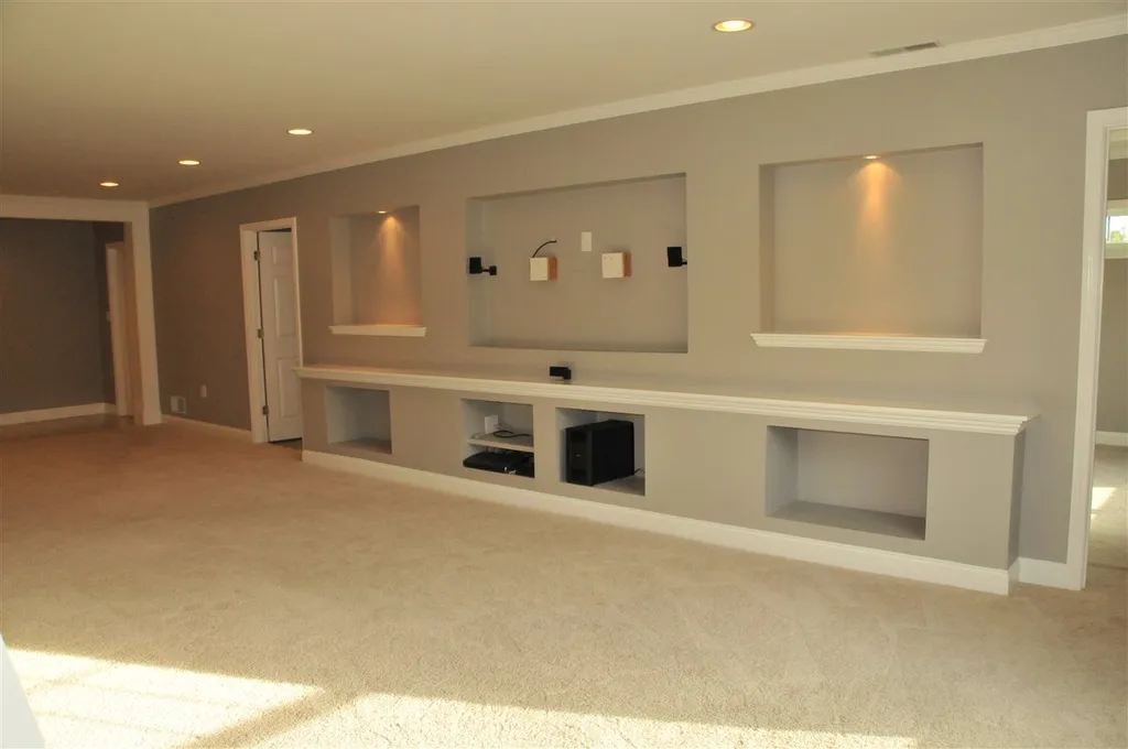 36 Beals Road Bedford NH 03110