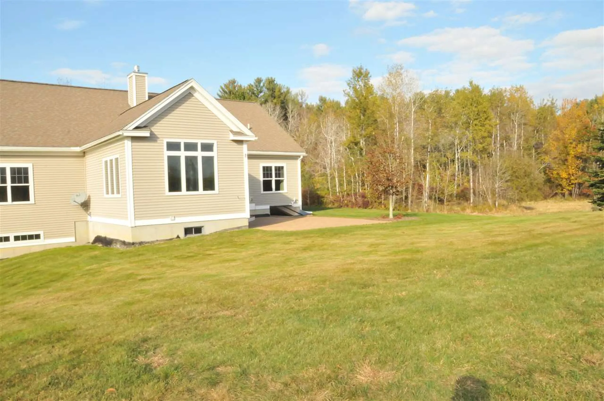36 Beals Road Bedford NH 03110