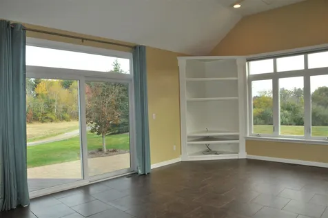 36 Beals Road Bedford NH 03110