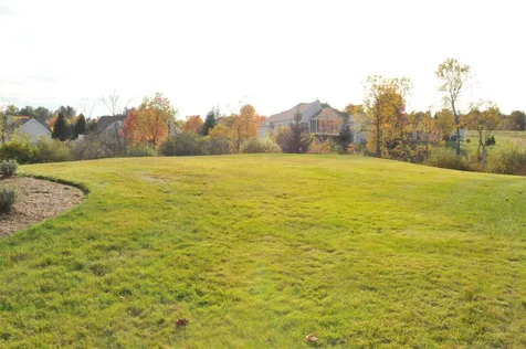 36 Beals Road Bedford NH 03110