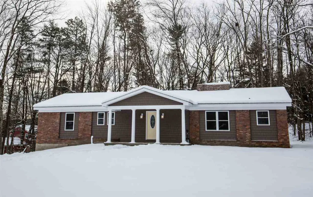 7 Ridge Road Essex VT 05452