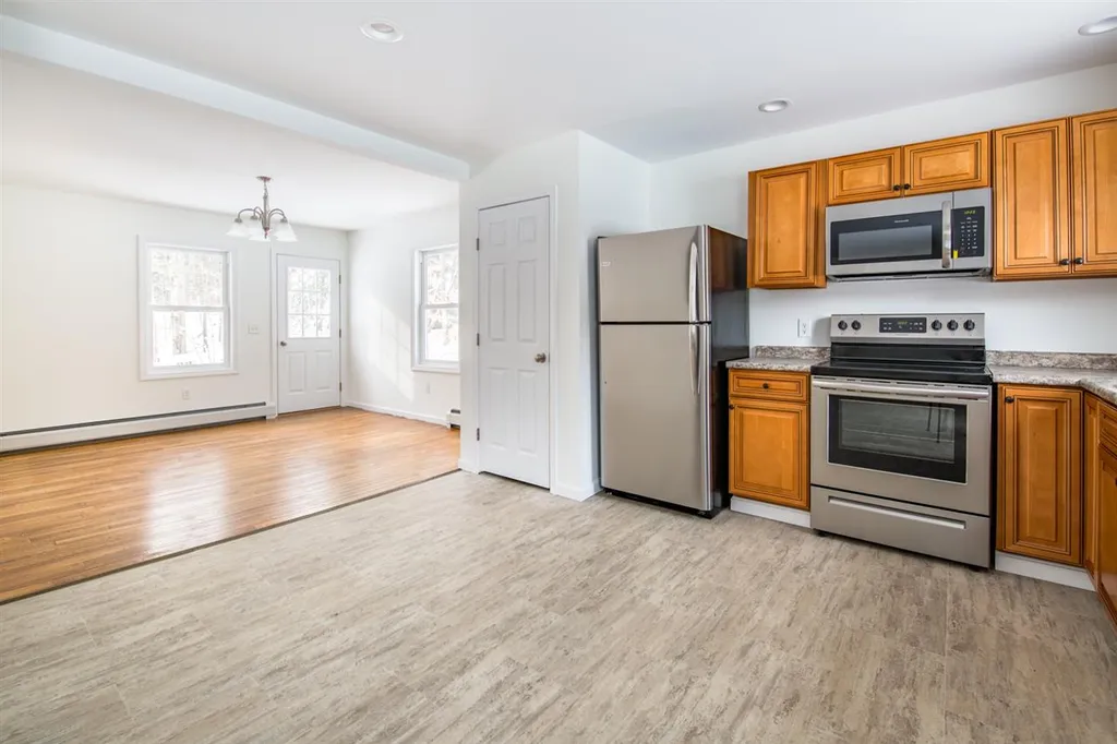 7 Ridge Road Essex VT 05452