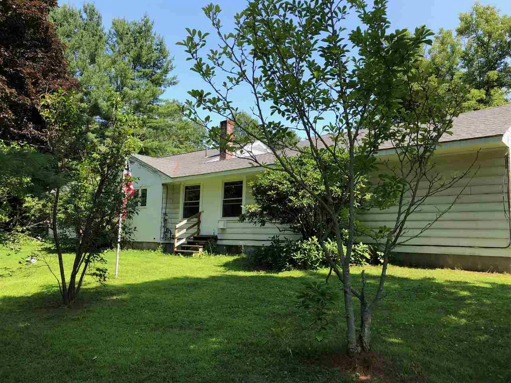 311 Hanover Street Claremont NH 03743