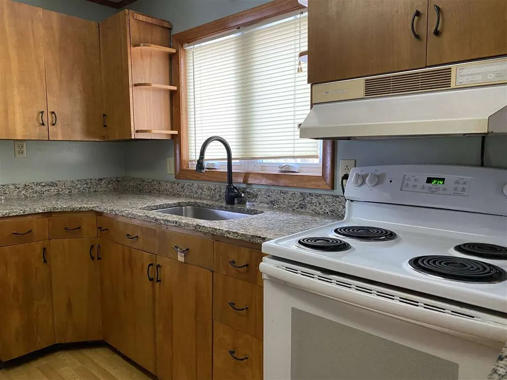 311 Hanover Street Claremont NH 03743