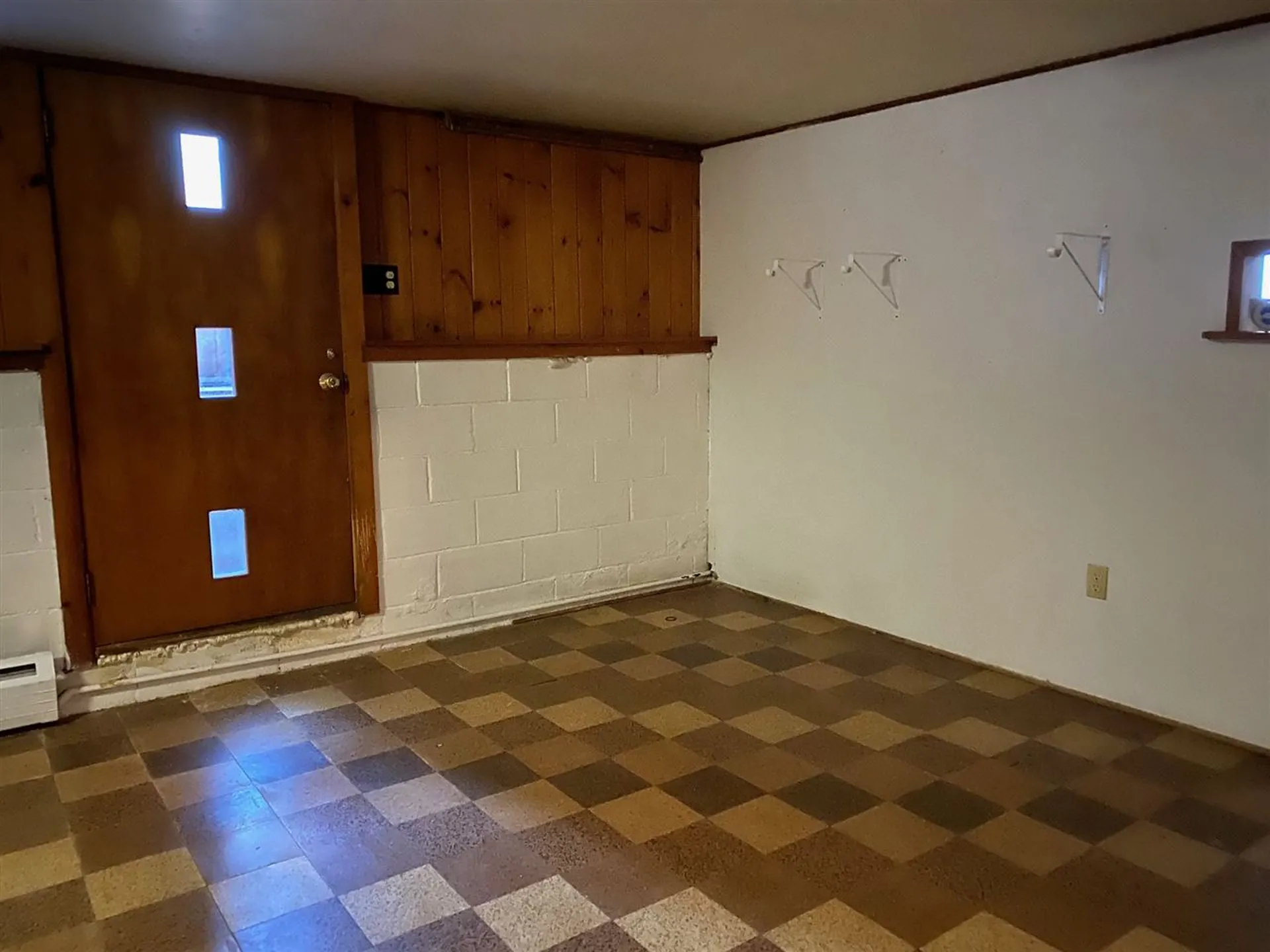 311 Hanover Street Claremont NH 03743
