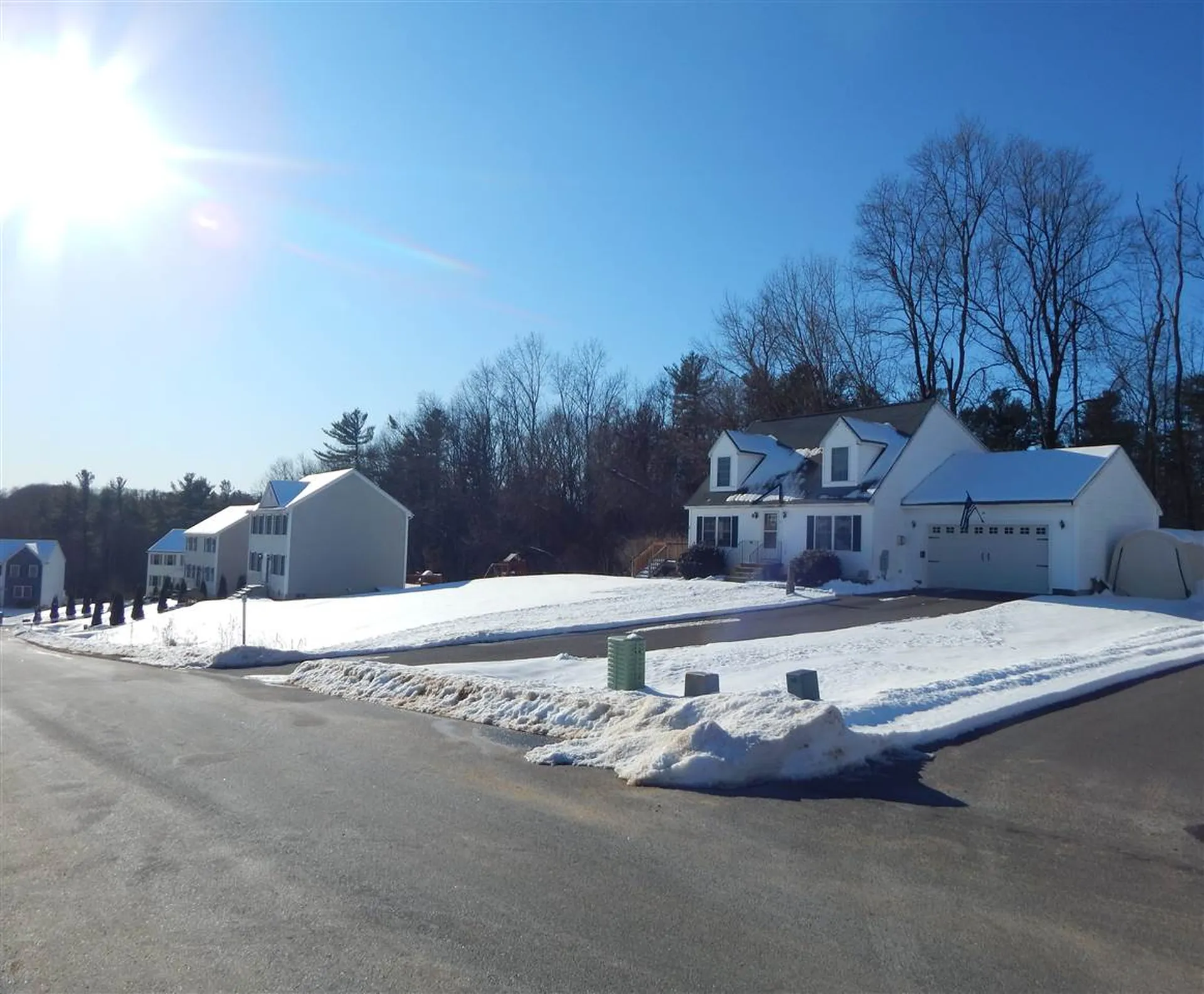 4 Lincoln Lane Chester NH 03036