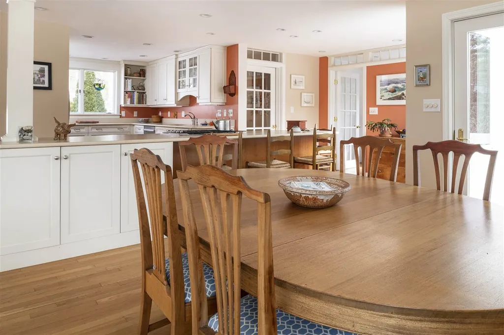 10 Wheelhouse Way Kittery ME 03905
