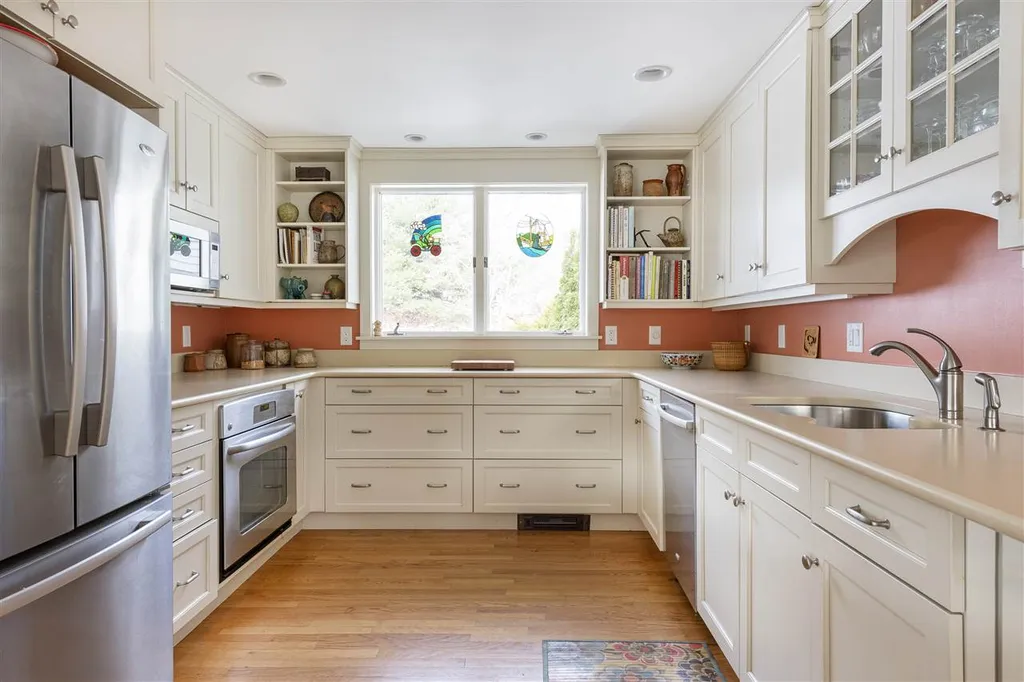 10 Wheelhouse Way Kittery ME 03905