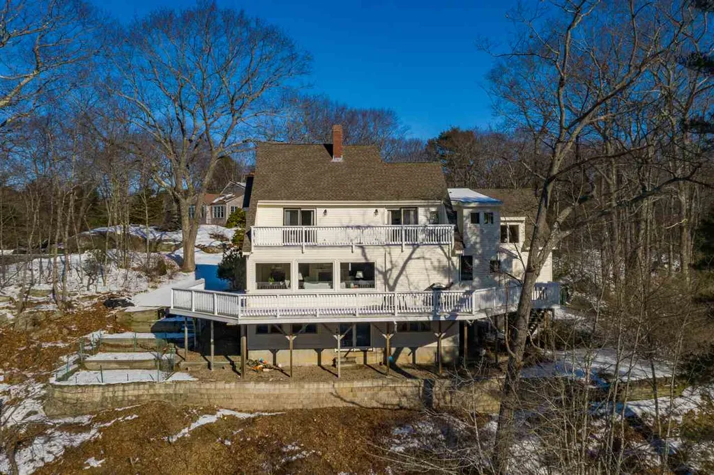 10 Wheelhouse Way Kittery ME 03905