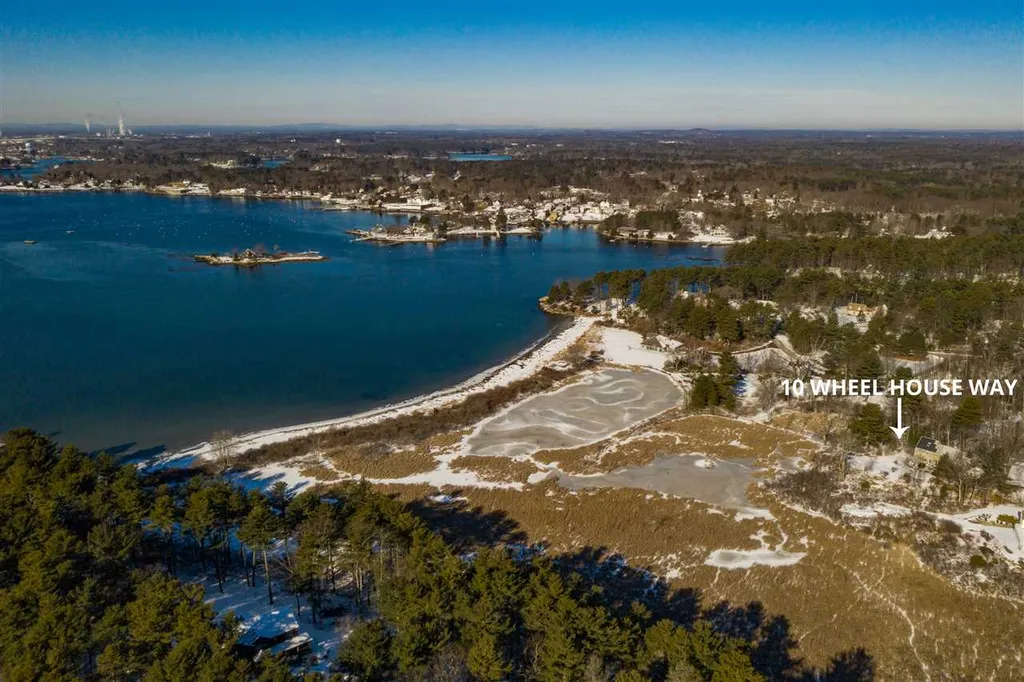 10 Wheelhouse Way Kittery ME 03905