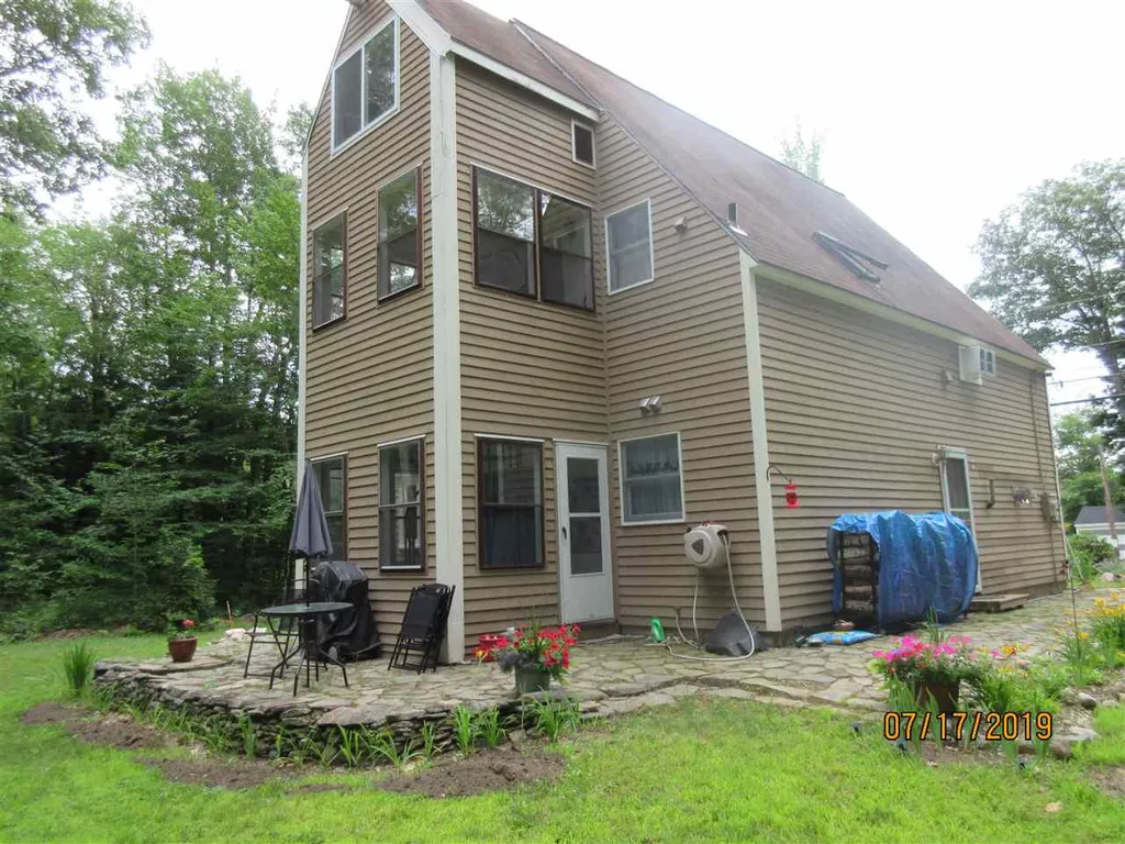 20 Fox Road Middleton NH 03887