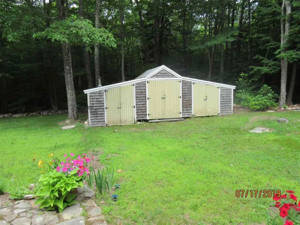 20 Fox Road Middleton NH 03887