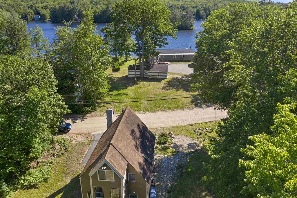 20 Fox Road Middleton NH 03887