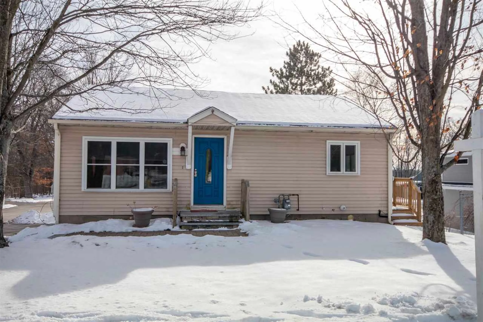 575 Daniel Webster Highway Merrimack NH 03054