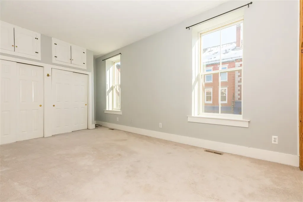 12 Ladd Street Portsmouth NH 03801